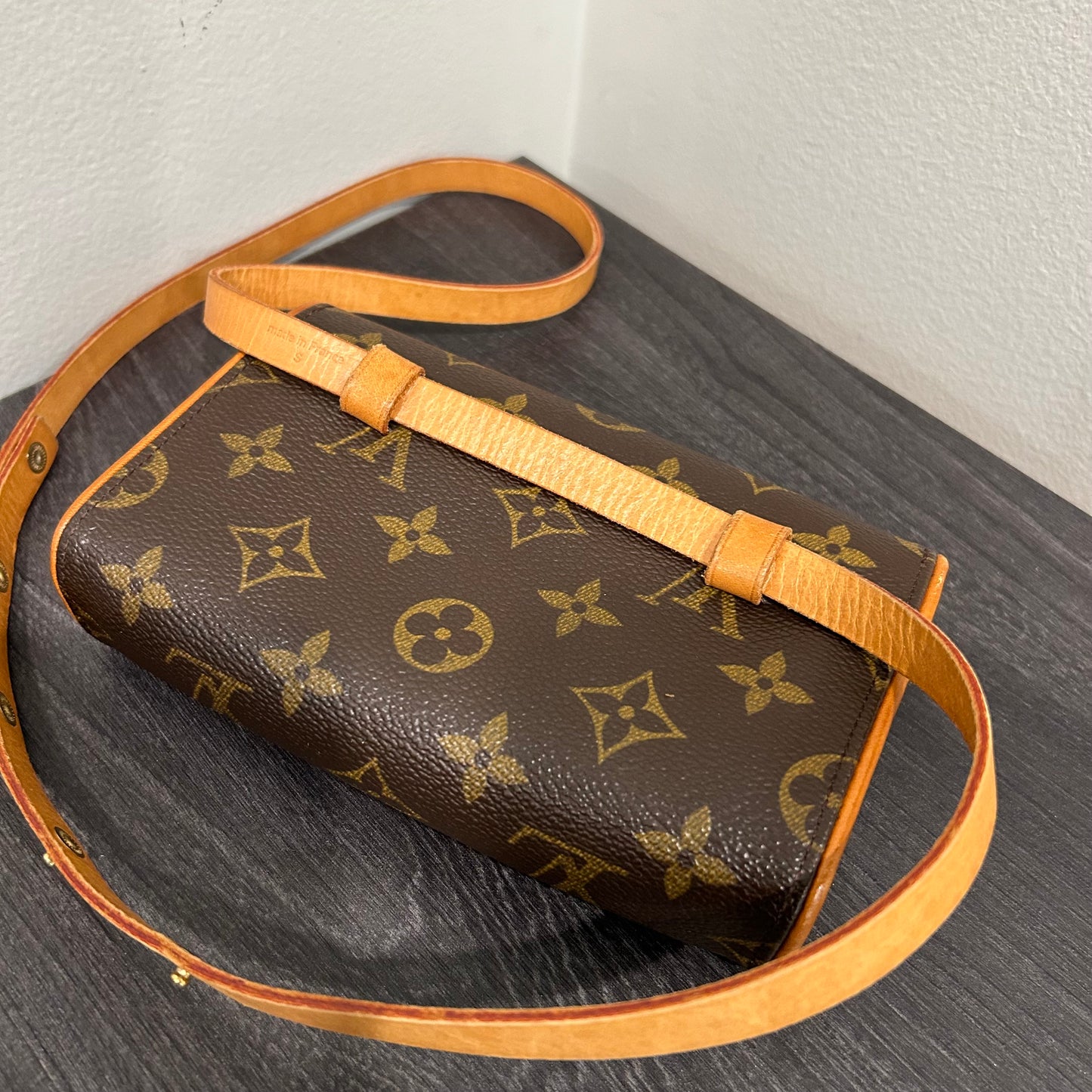 CLEARANCE Louis Vuitton Florentine Bum Bag