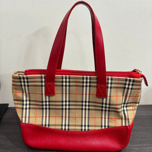 8890 BURBERRY Tote