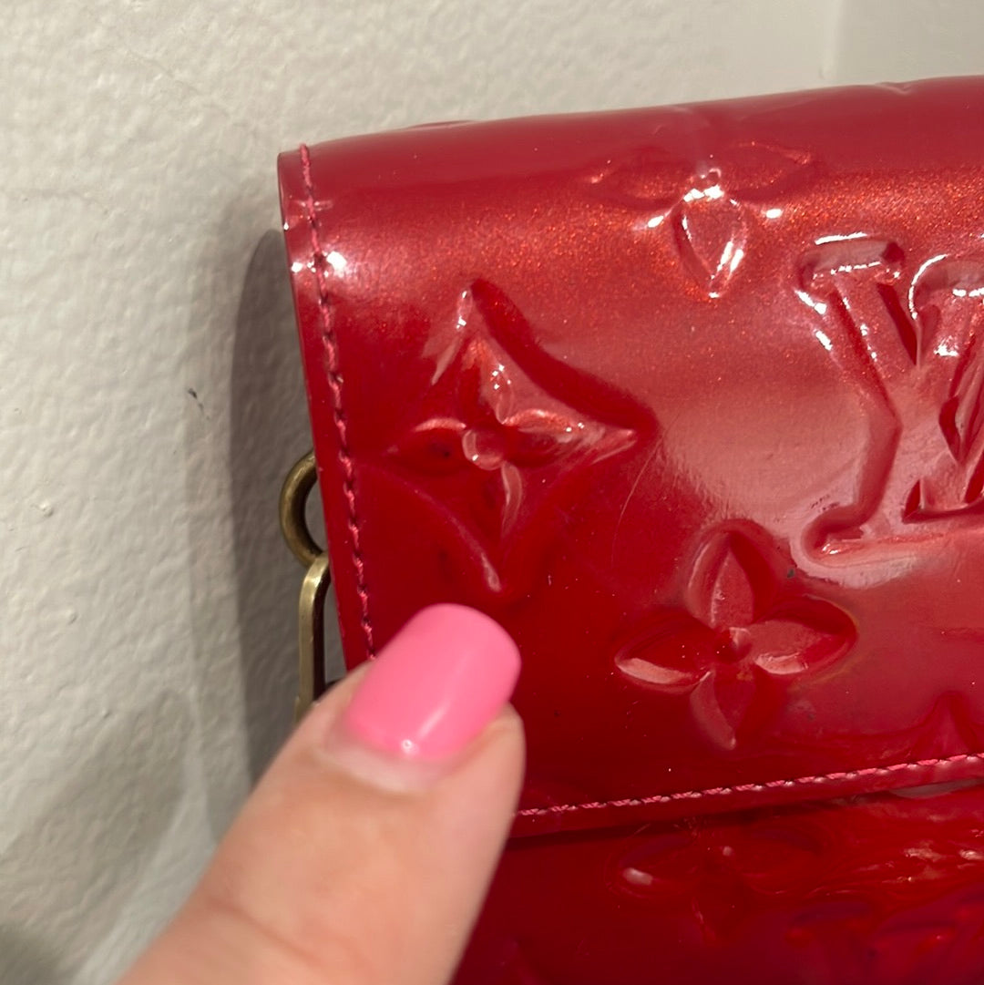 SOLD! Louis Vuitton Vernis Wallet on Chain