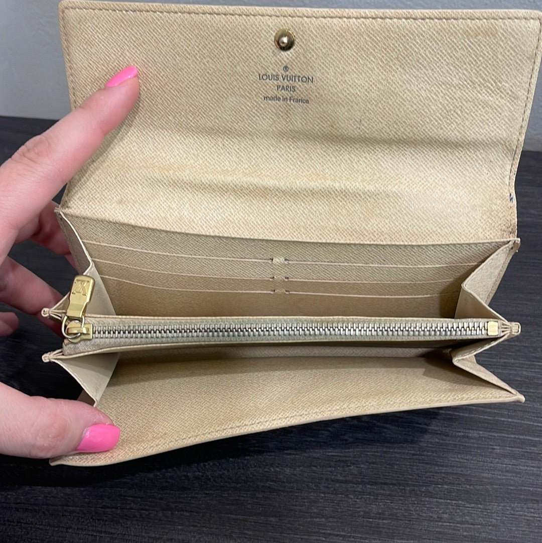 SOLD! Louis Vuitton Damier Wallet