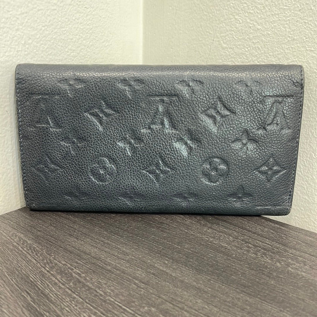 SOLD! Louis Vuitton Empreinte Wallet