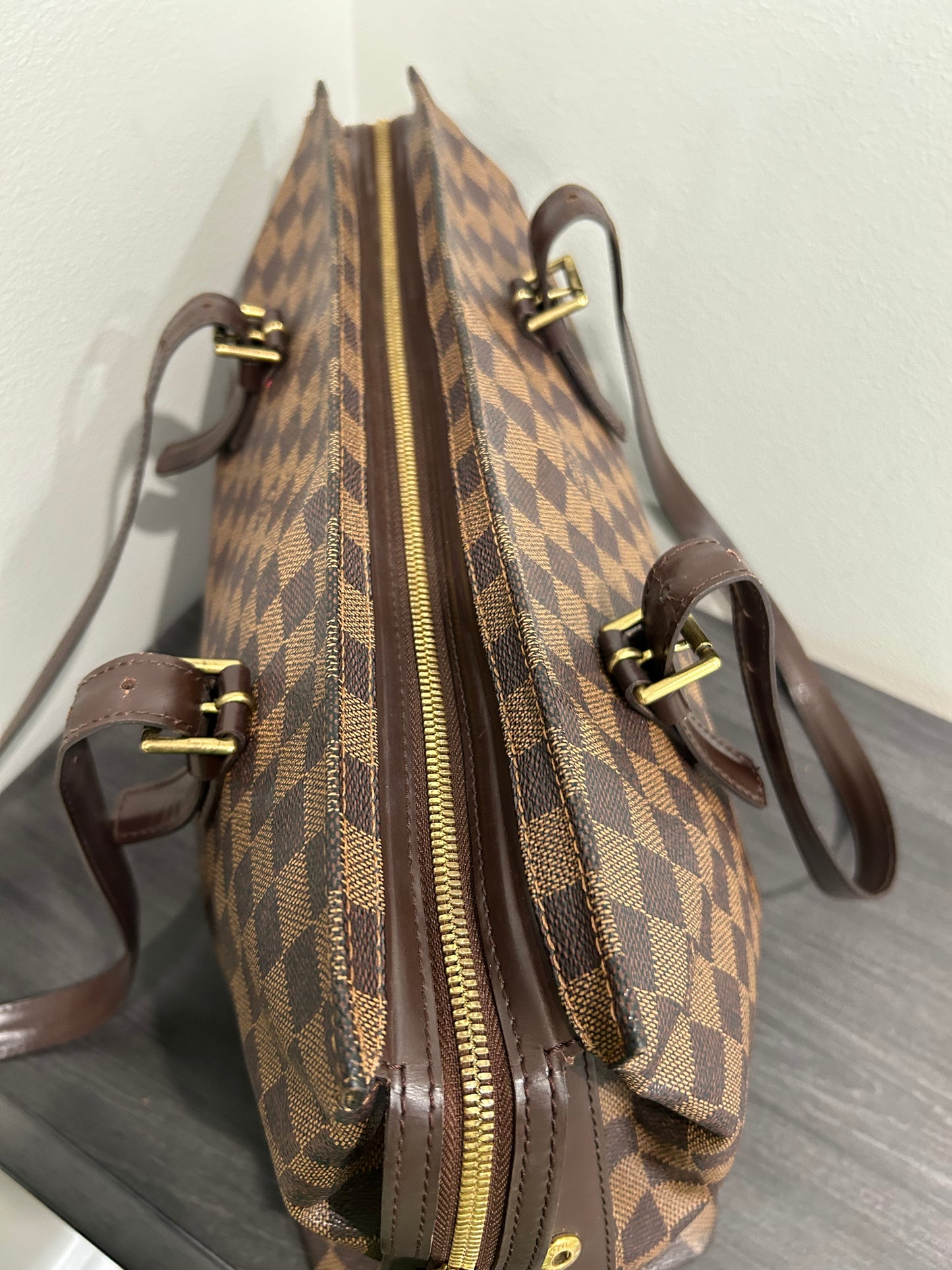 SOLD! Louis Vuitton Damier Chelsea Tote