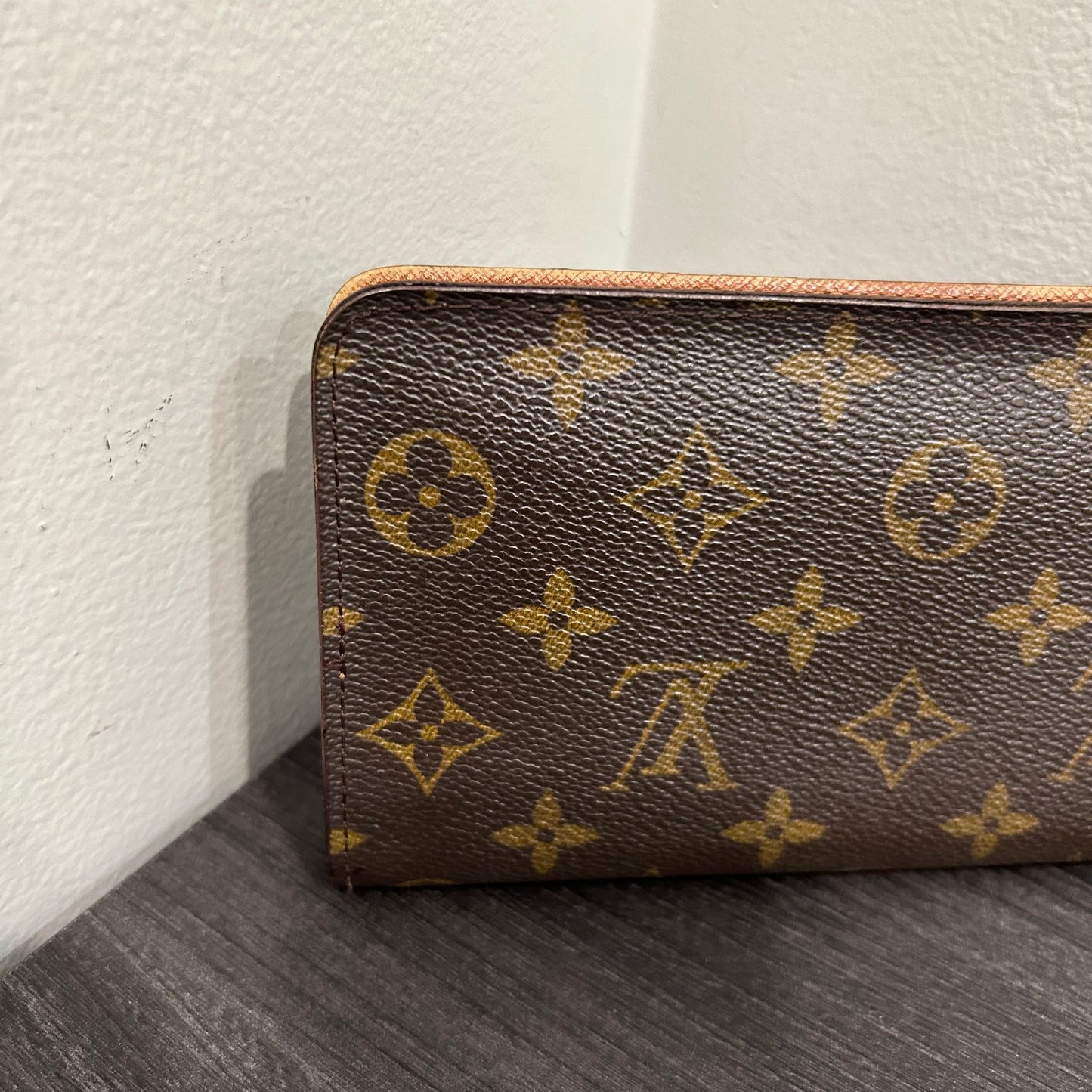Louis Vuitton Zip Wallet
