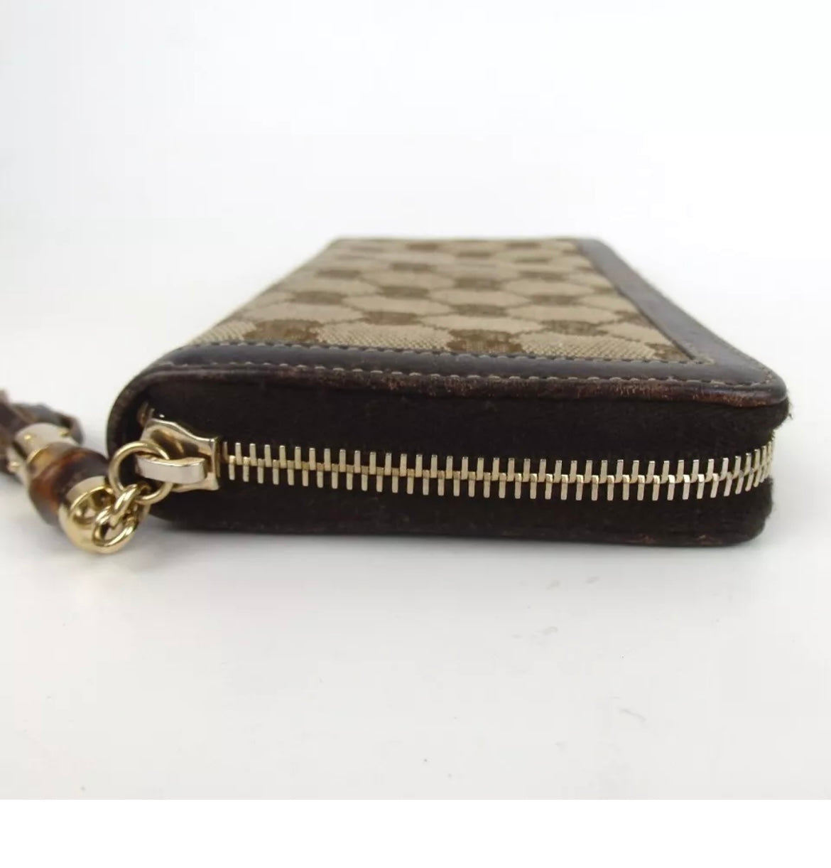 SOLD! Gucci Zip Wallet
