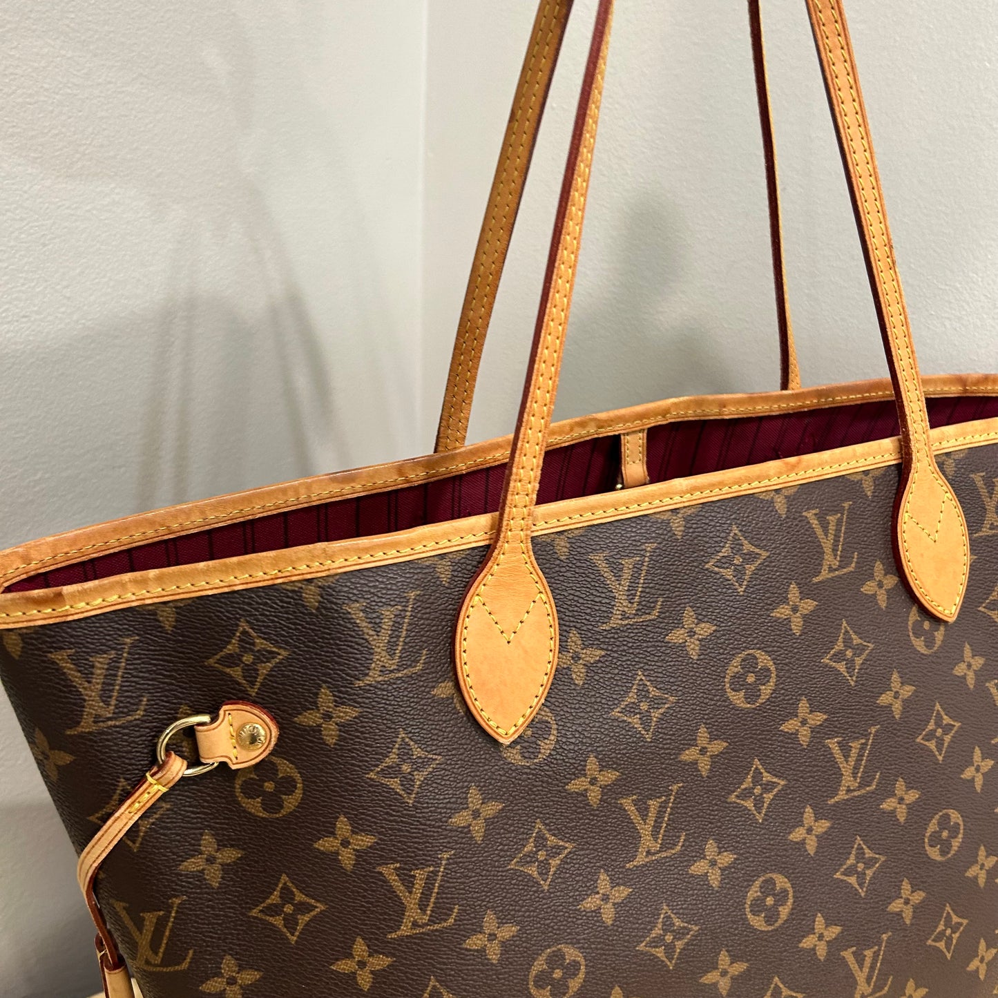 CLEARANCE #207 LOUIS VUITTON Neverfull MM w/ Pouch
