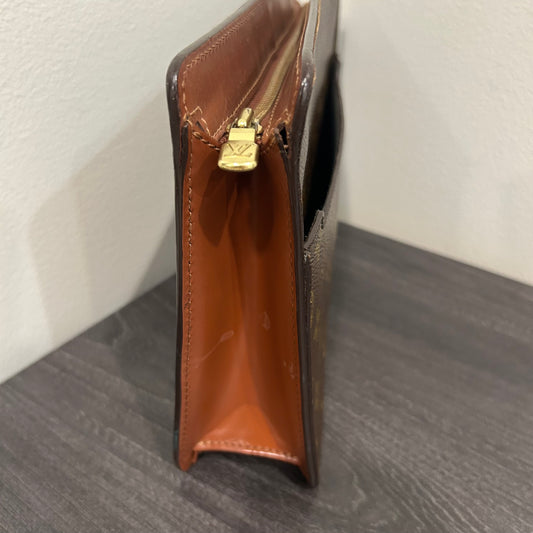 1073 LOUIS VUITTON Pouch