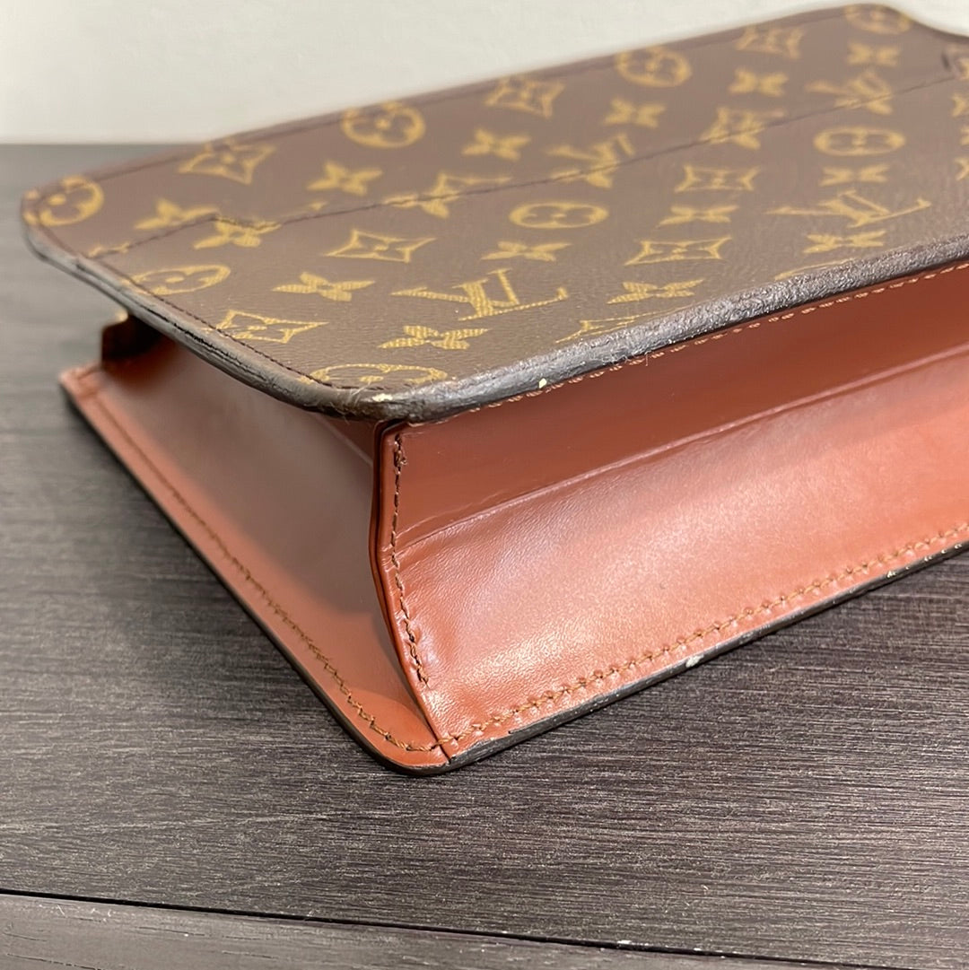 SOLD! Louis Vuitton Monogram Pouch