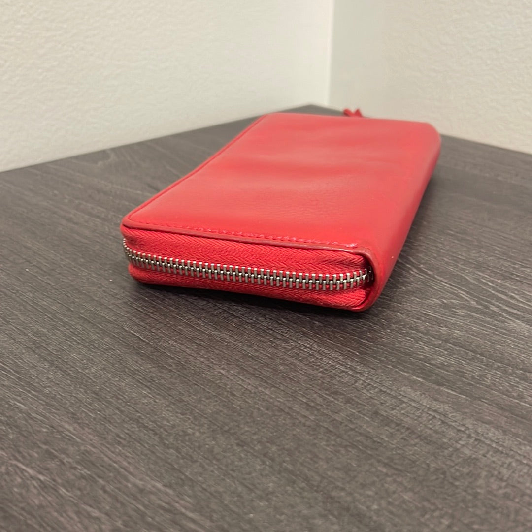 SOLD! Vintage Gucci Leather Wallet
