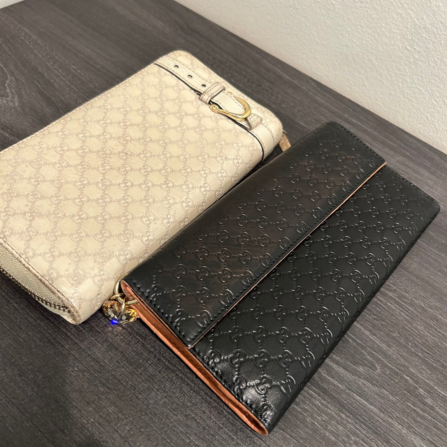 CLEARANCE Gucci Wallets Set of 2