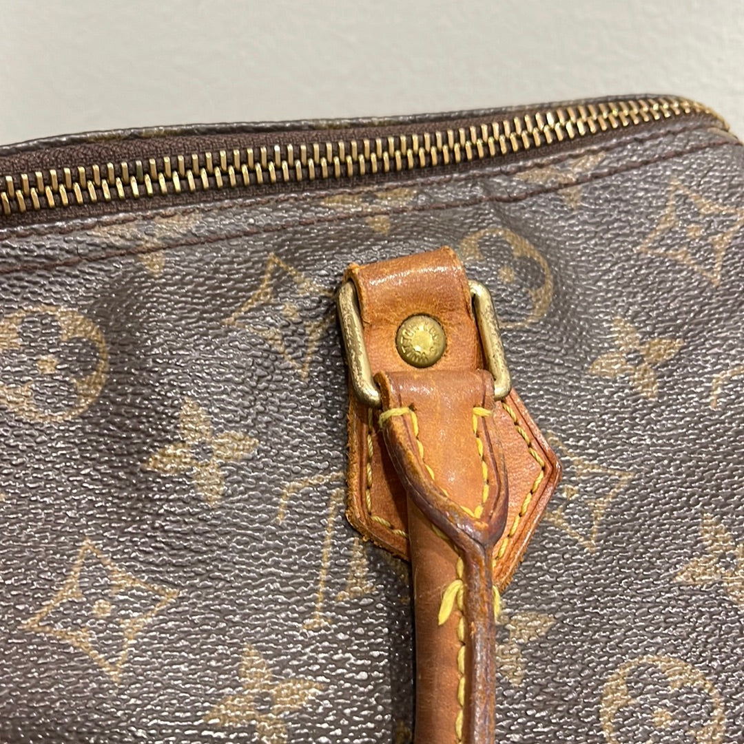 SOLD! Louis Vuitton Monogram Speedy 30