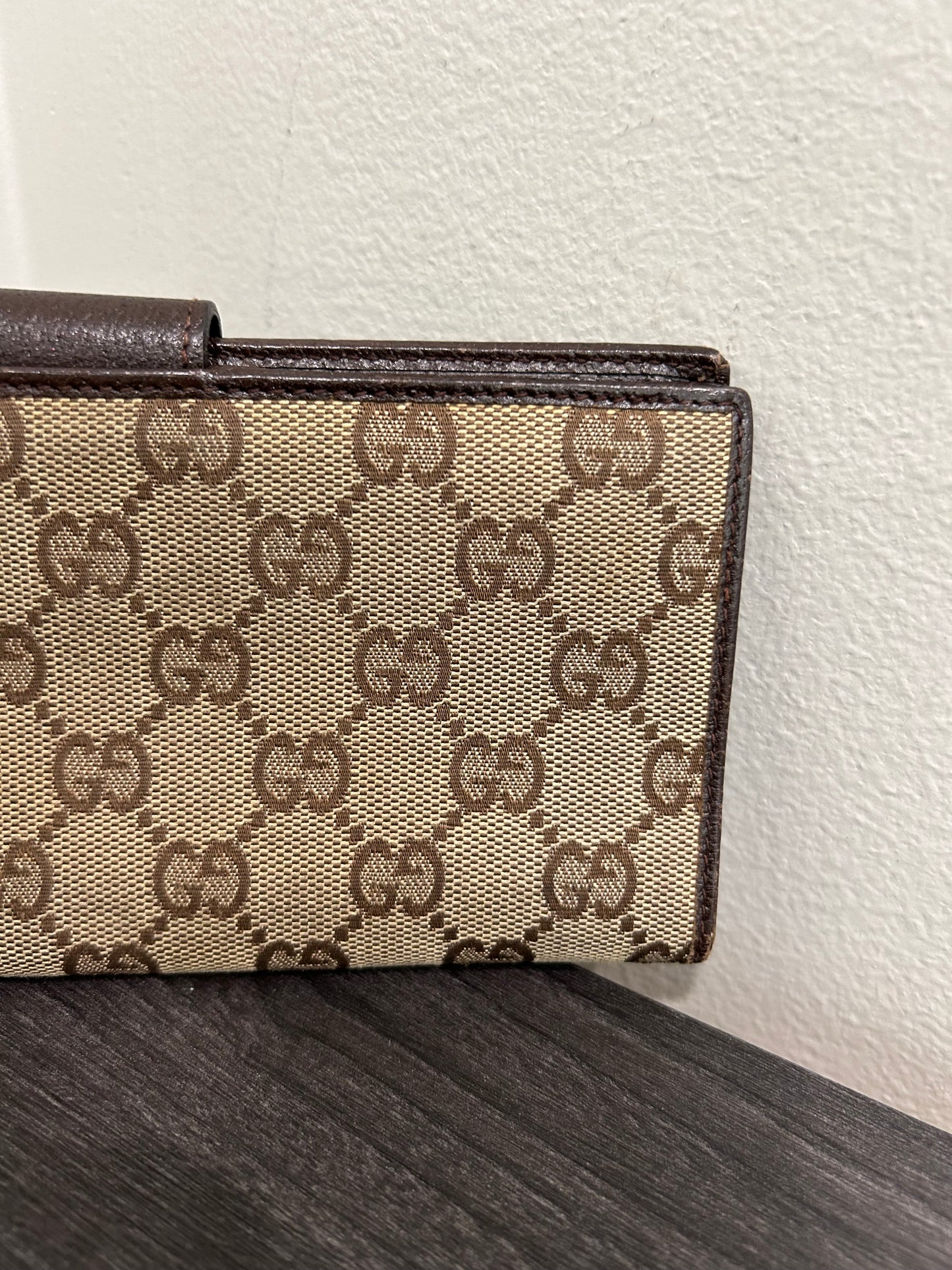 SOLD! Gucci GG Wallet