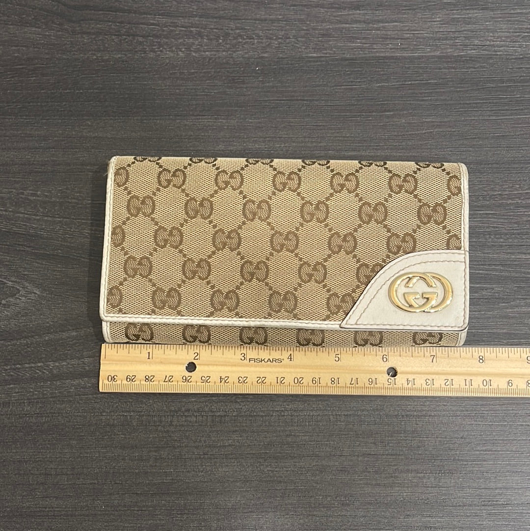 SOLD! Gucci GG Canvas Wallet
