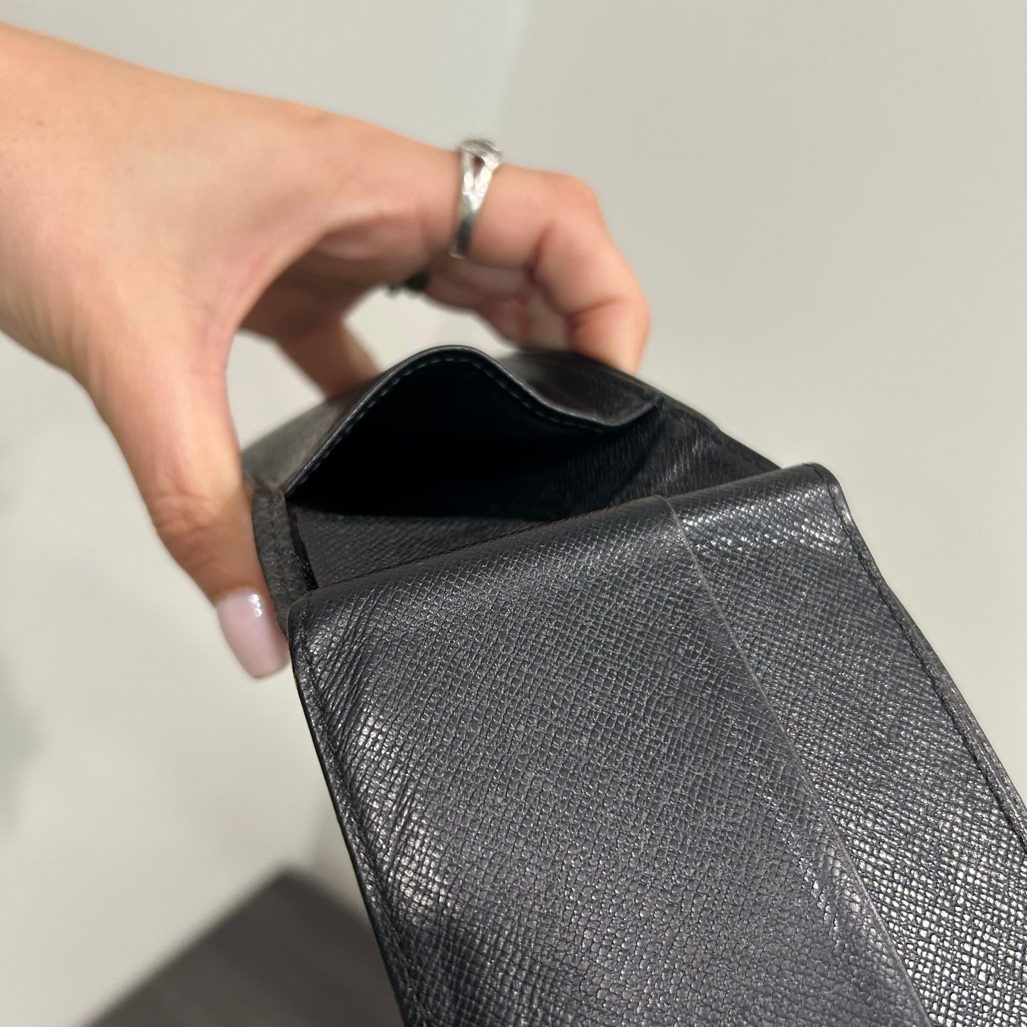 SOLD! Louis Vuitton Men’s Leather Wallet