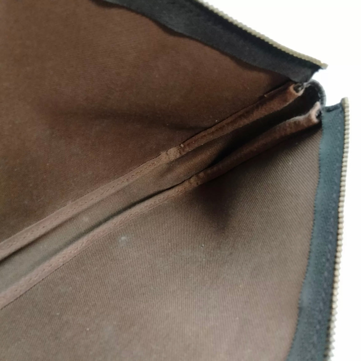 Louis Vuitton Pochette