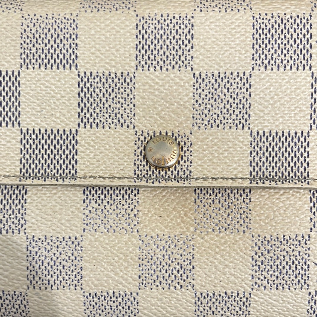 SOLD! Louis Vuitton Damier Wallet