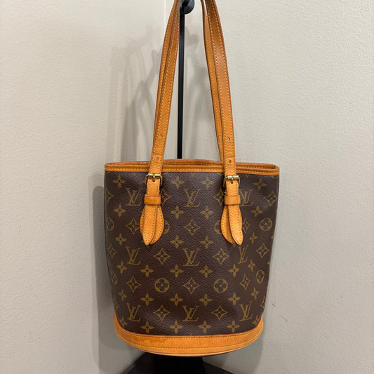 #1710 LOUIS VUITTON Monogram Bucket PM
