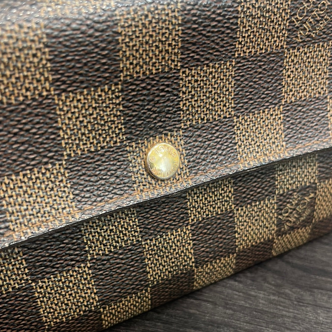 SOLD! Louis Vuitton Damier Wallet