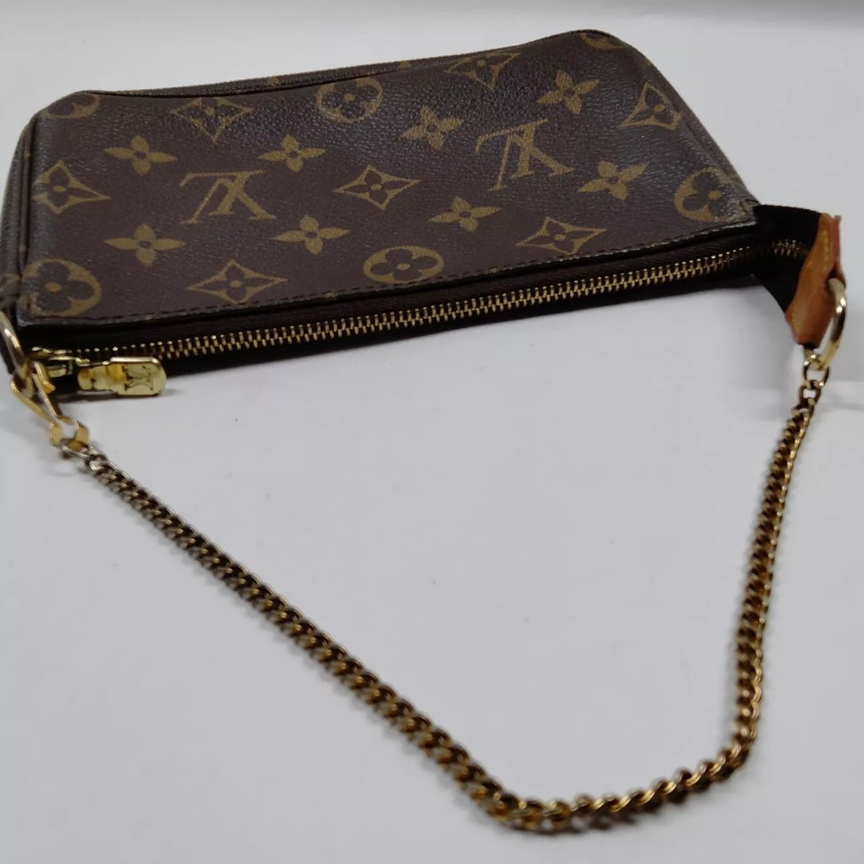 Louis Vuitton Pouchette