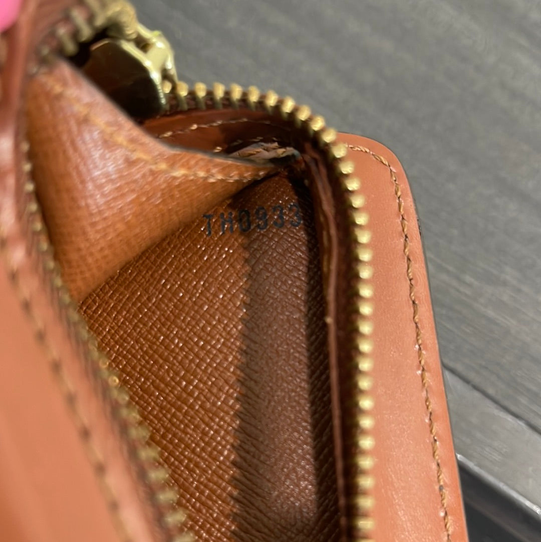 SOLD! Louis Vuitton Monogram Pouch