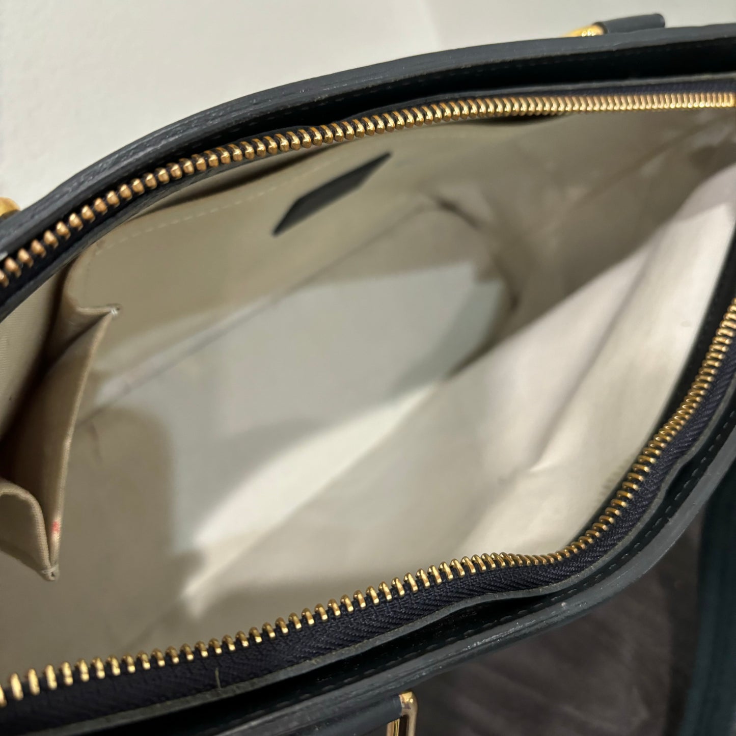#322 LOUIS VUITTON Minilin Lucille PM