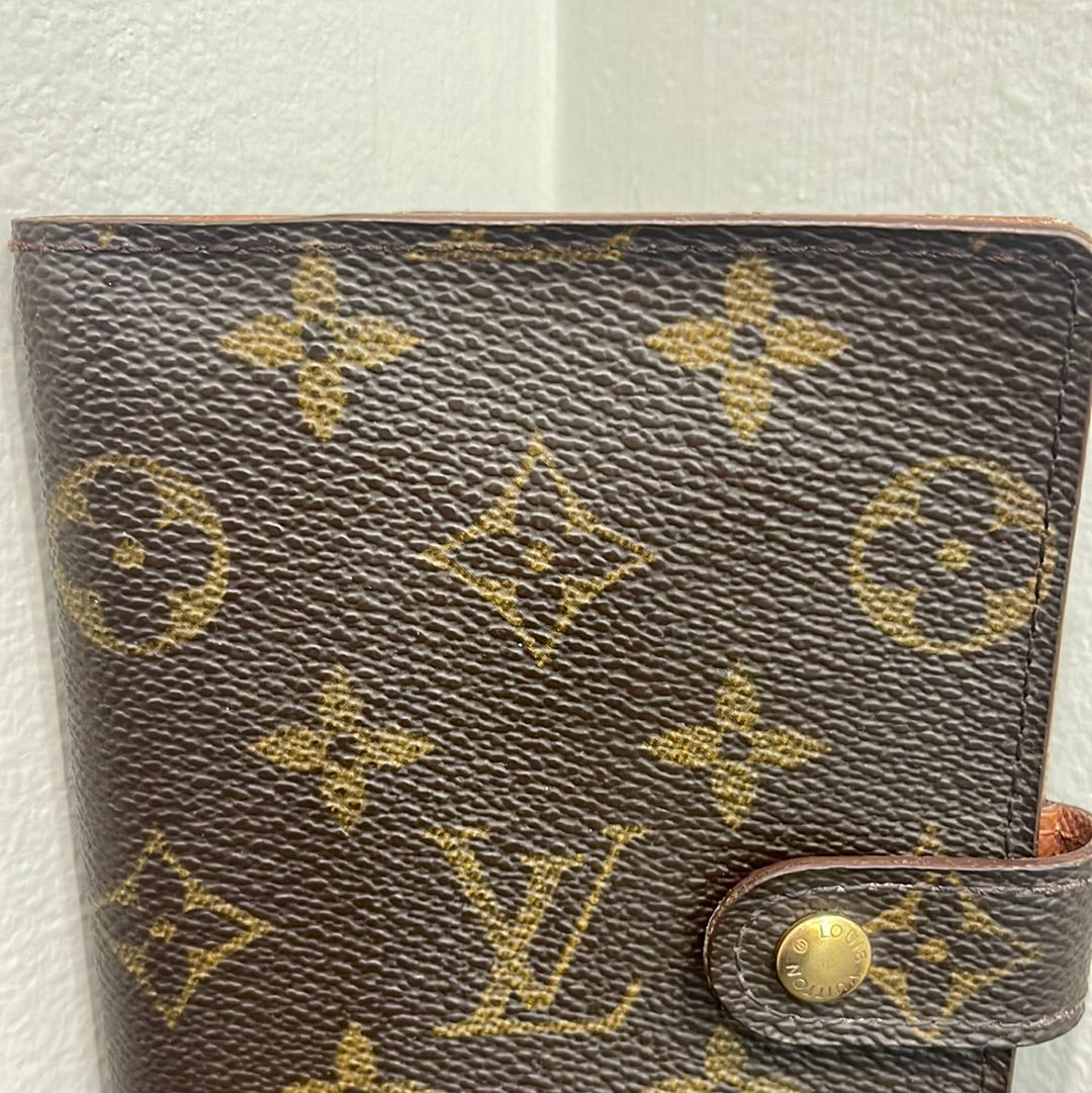 SOLD! Louis Vuitton Monogram Agenda PM