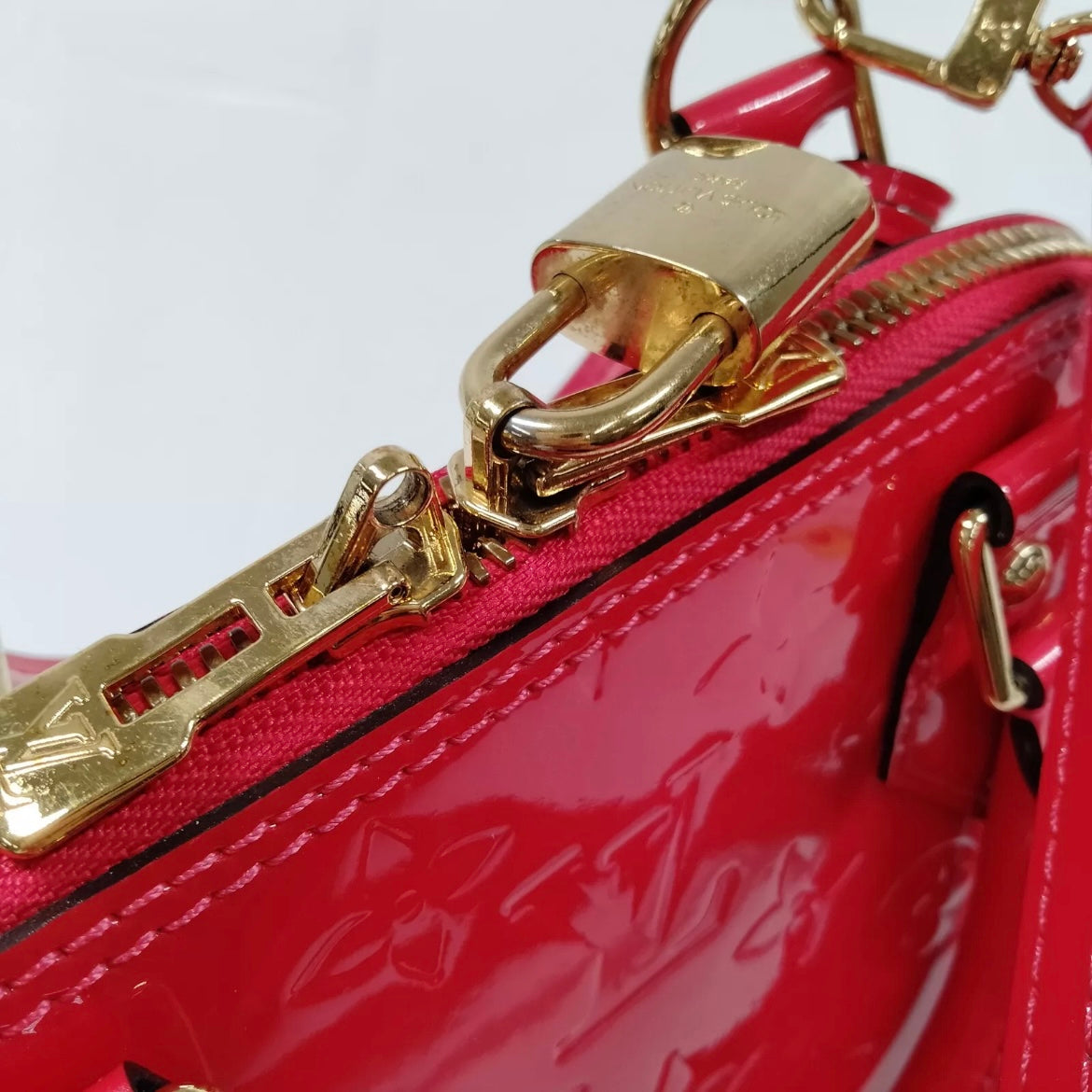 Louis Vuitton Vernis Alma BB