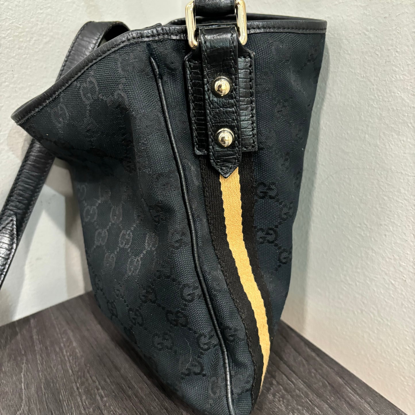 #293 GUCCI Crossbody