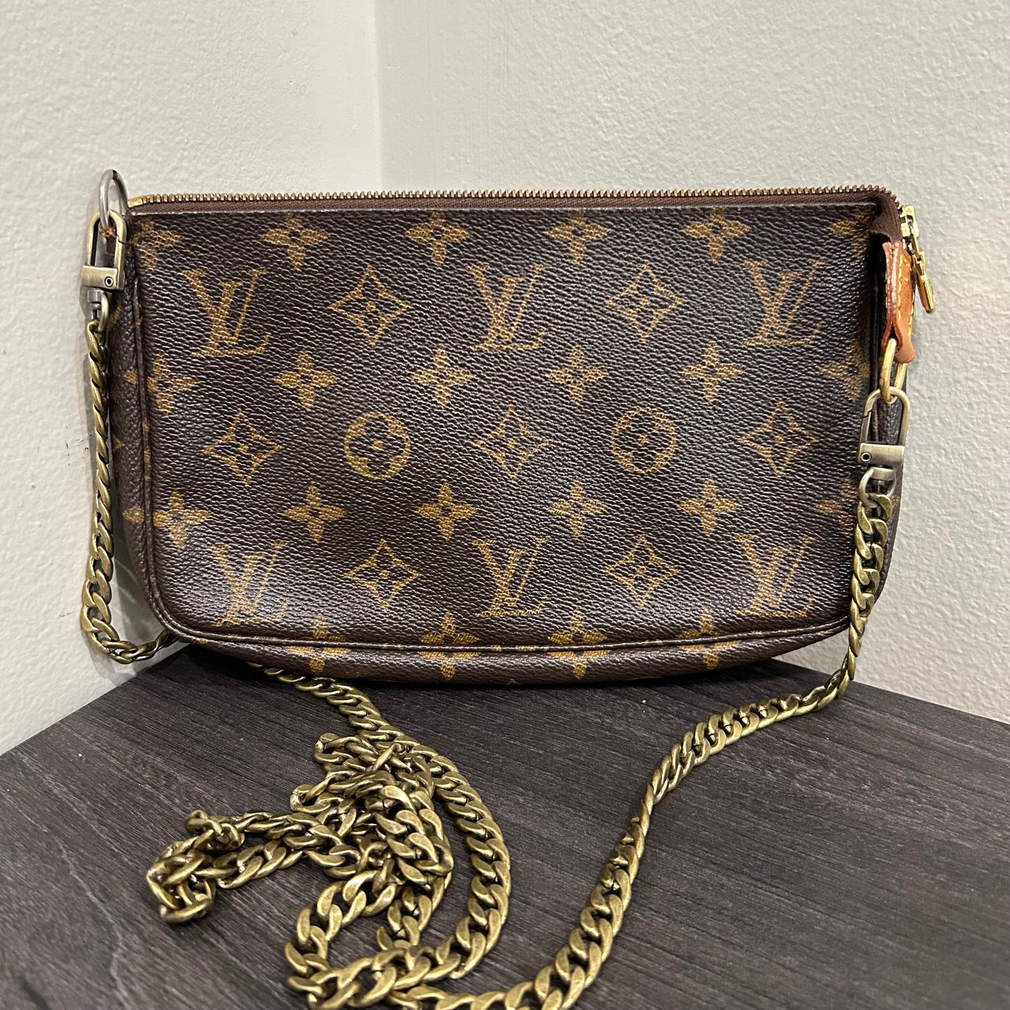 Louis Vuitton Pochette