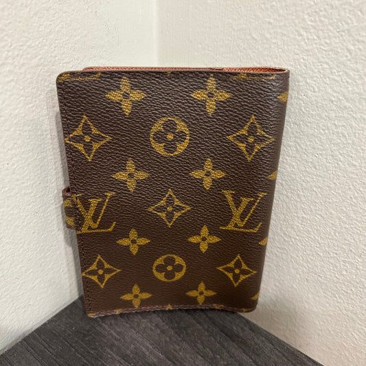 1007 LOUIS VUITTON Agenda PM MSRP $505