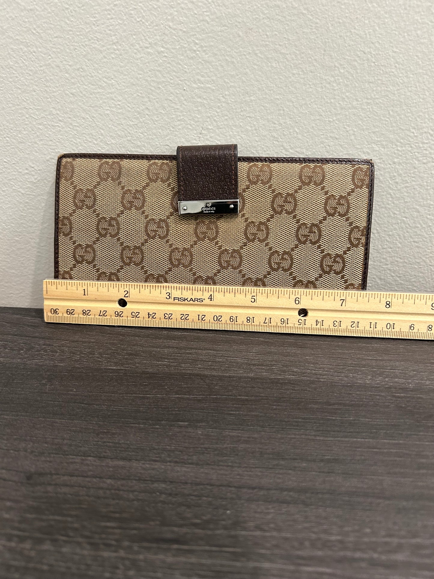 SOLD! Gucci GG Wallet