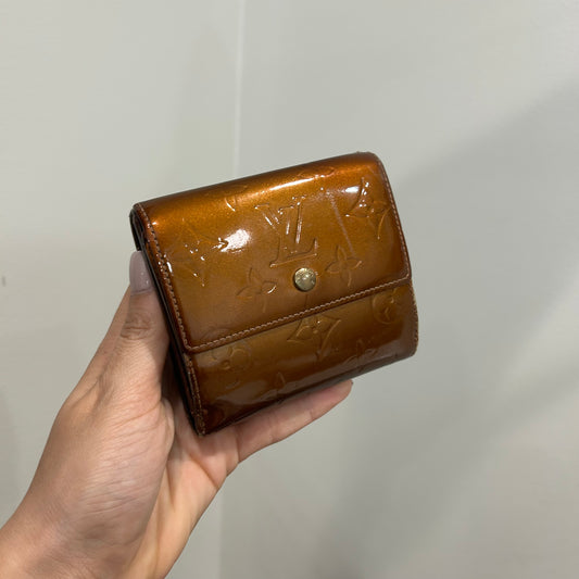 #106 LOUIS VUITTON Vernis Wallet