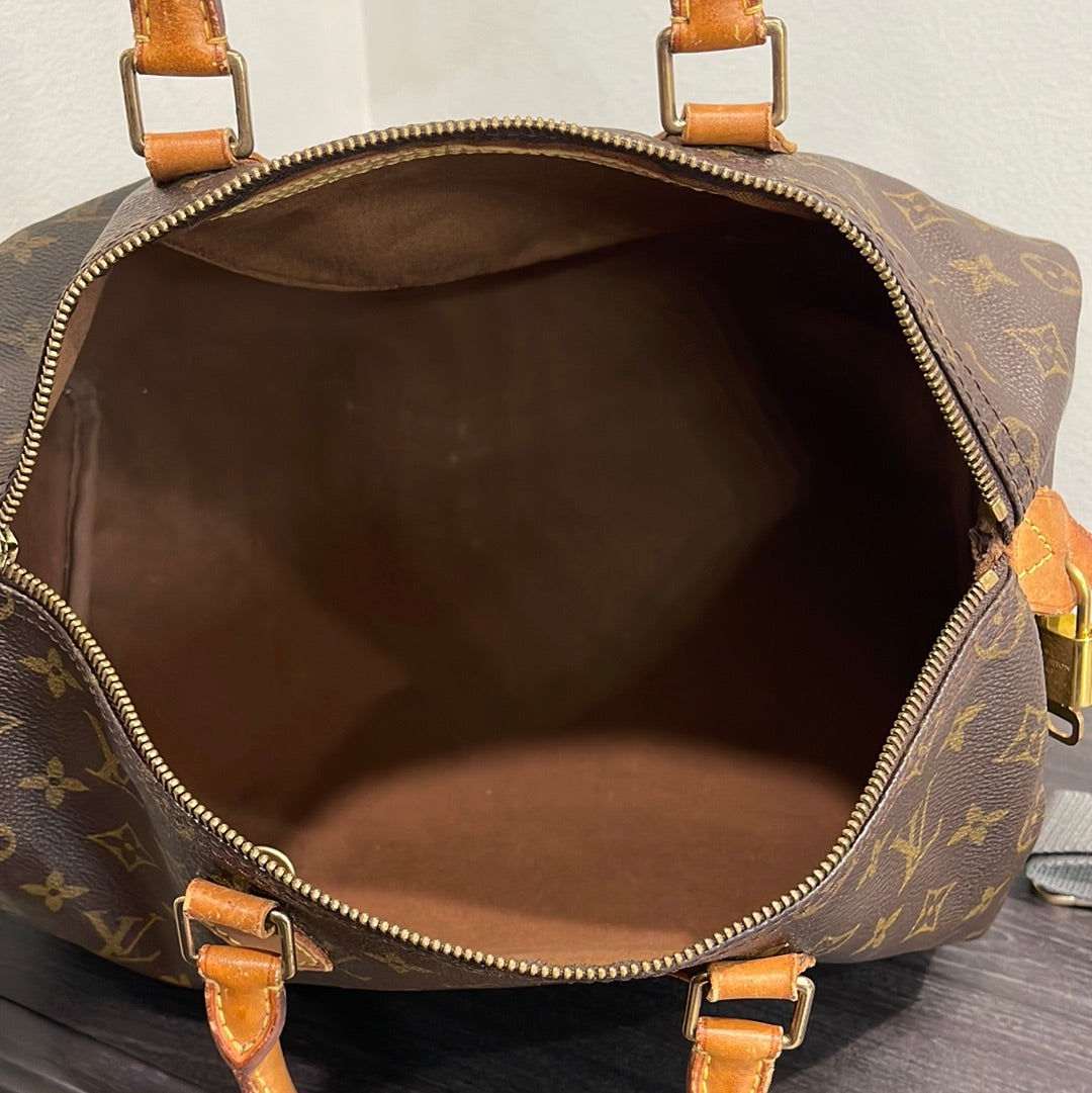 SOLD! Louis Vuitton Monogram Speedy 35 with Lock & Key