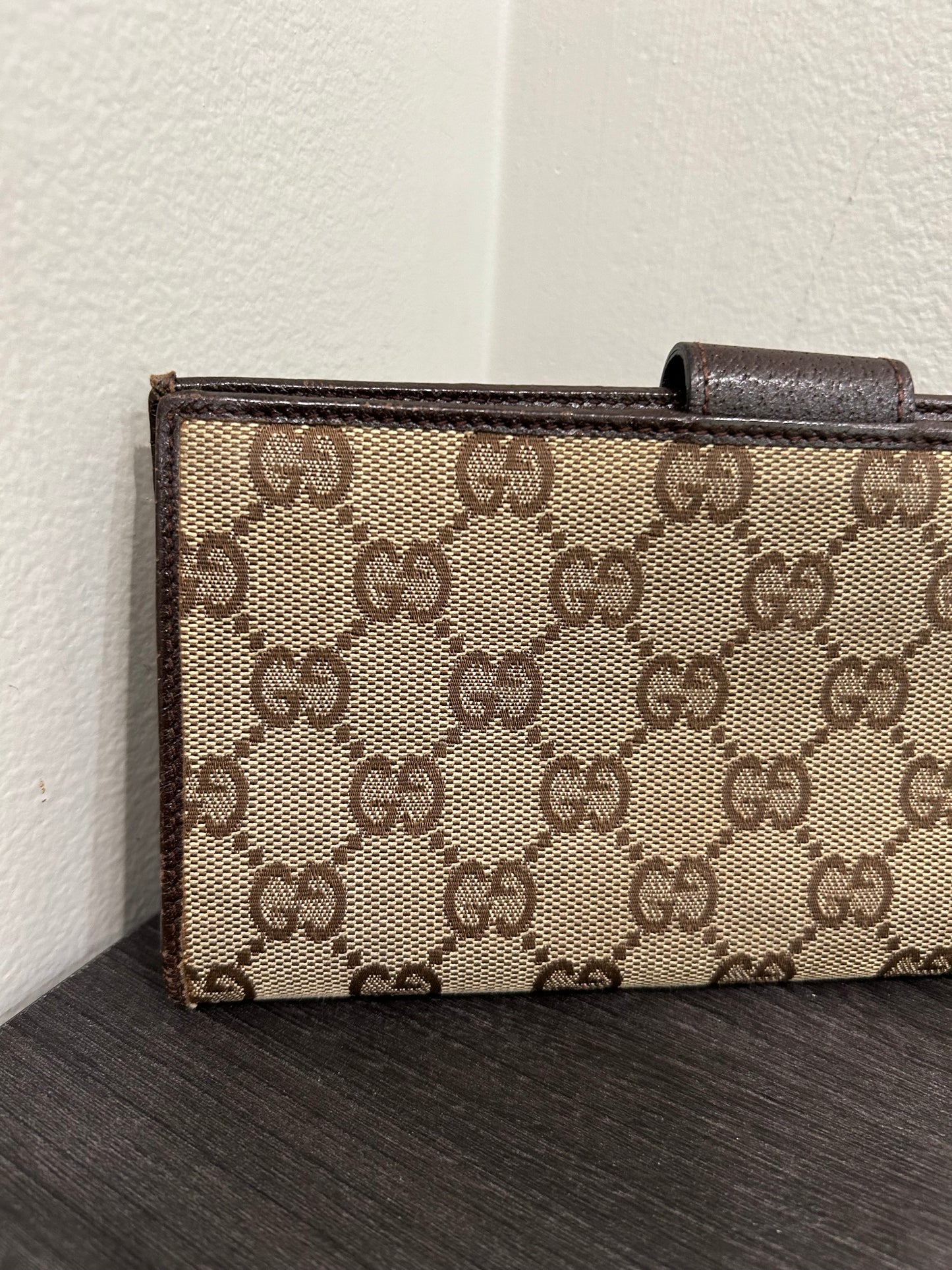 SOLD! Gucci GG Wallet