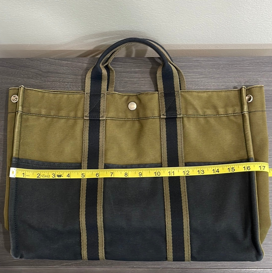 SOLD! Hermès Toile Fourre-Tout PM Tote