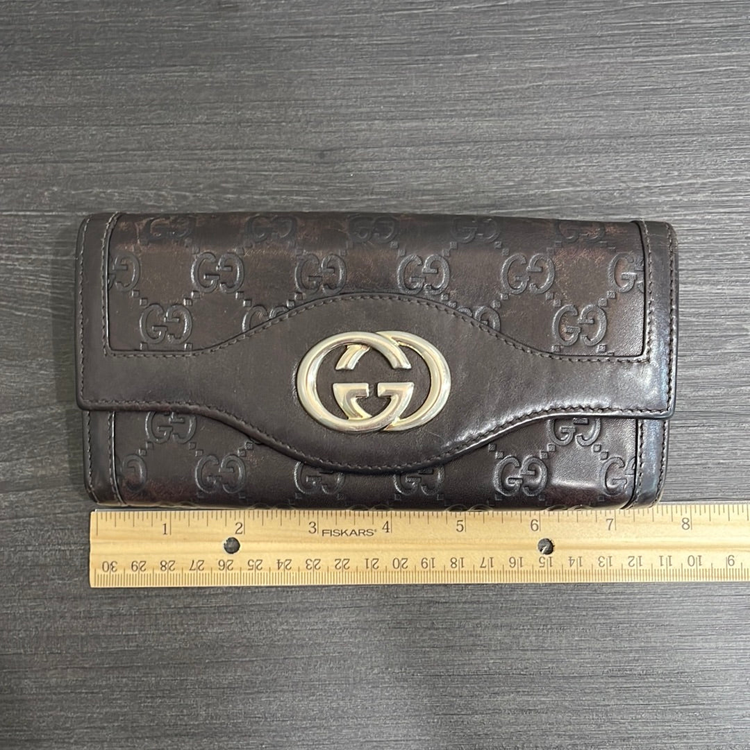 SOLD! Gucci GG Leather Wallet