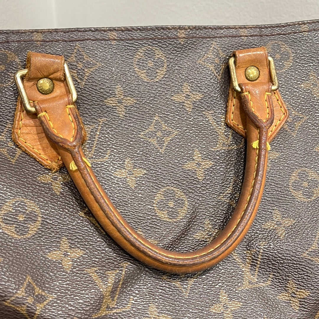 SOLD! Louis Vuitton Monogram Speedy 30