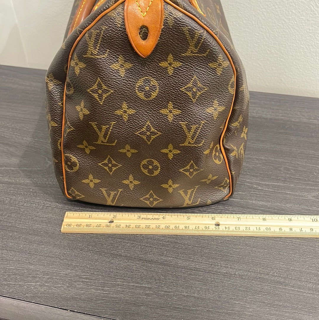 SOLD! Louis Vuitton Speedy 30