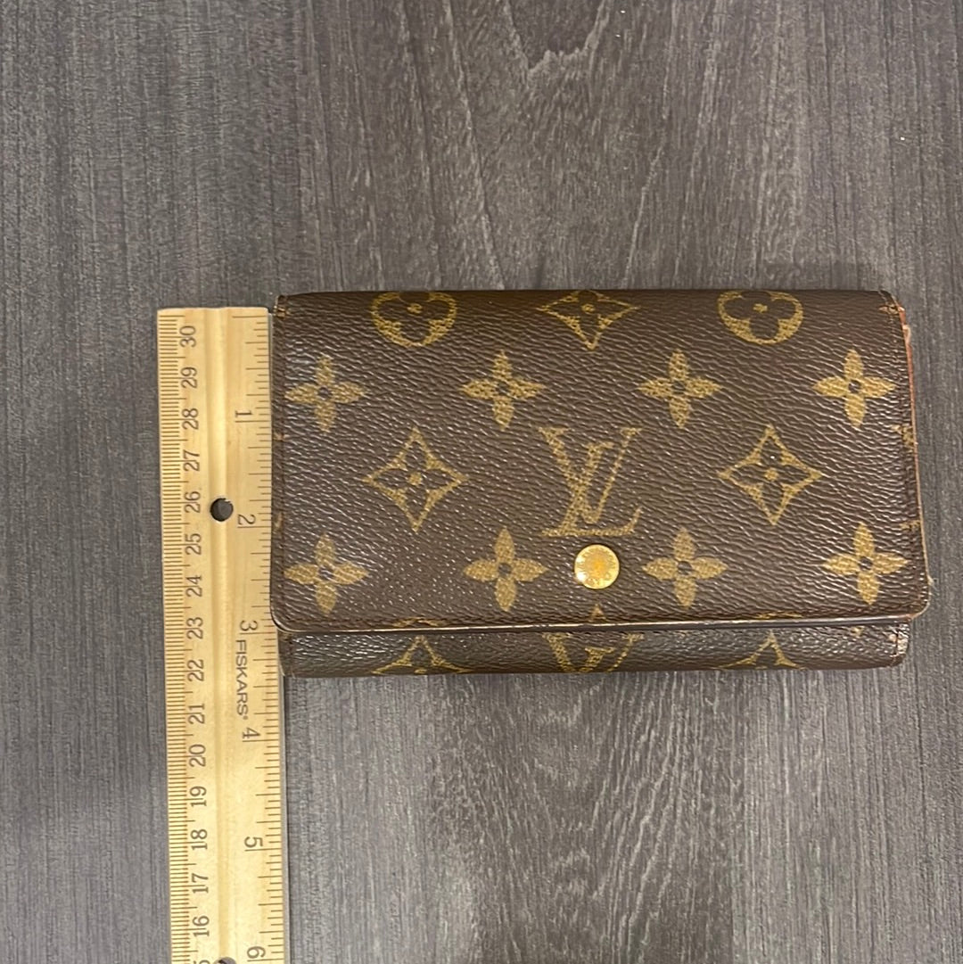SOLD! Louis Vuitton Monogram Wallet