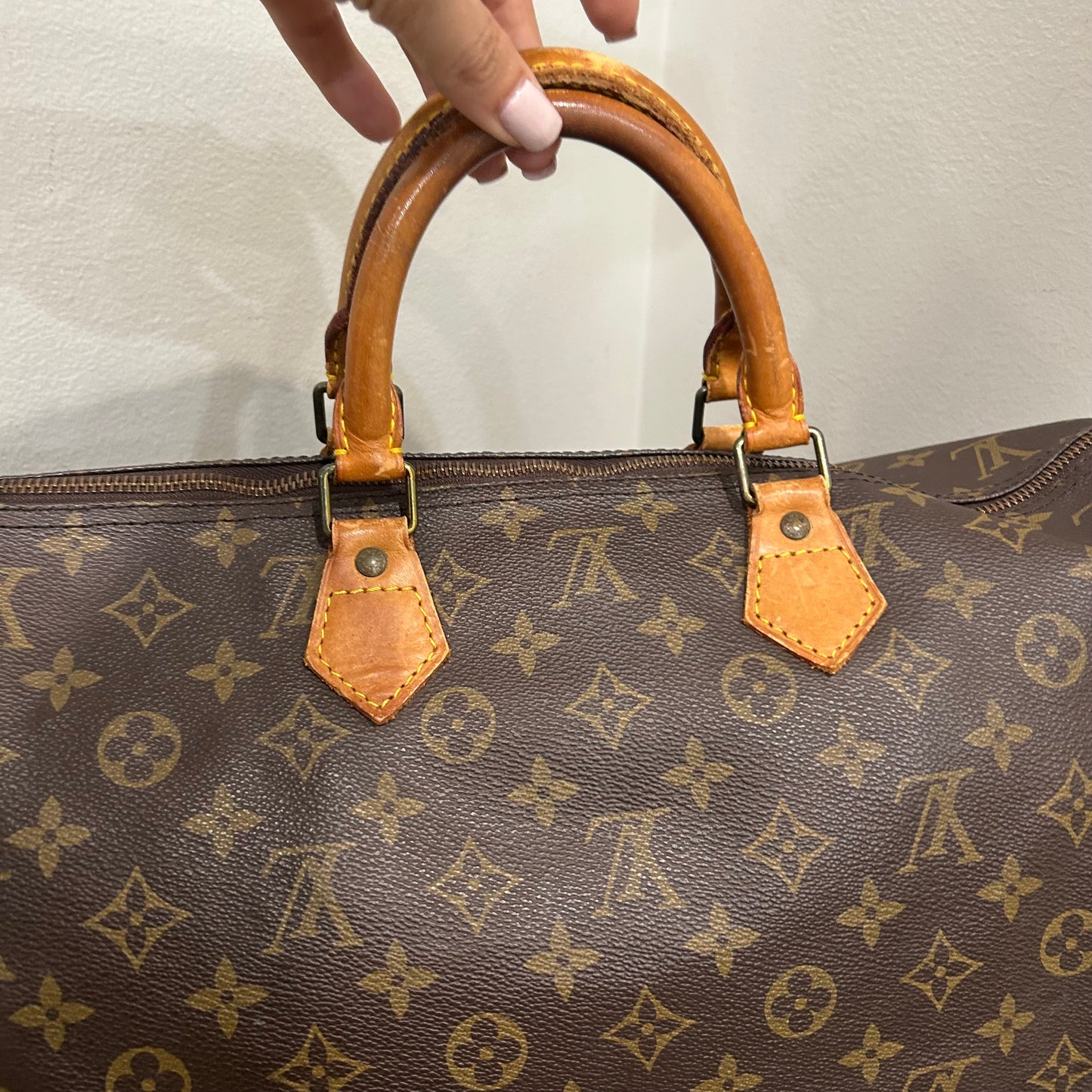 #204 LOUIS VUITTON Speedy 40