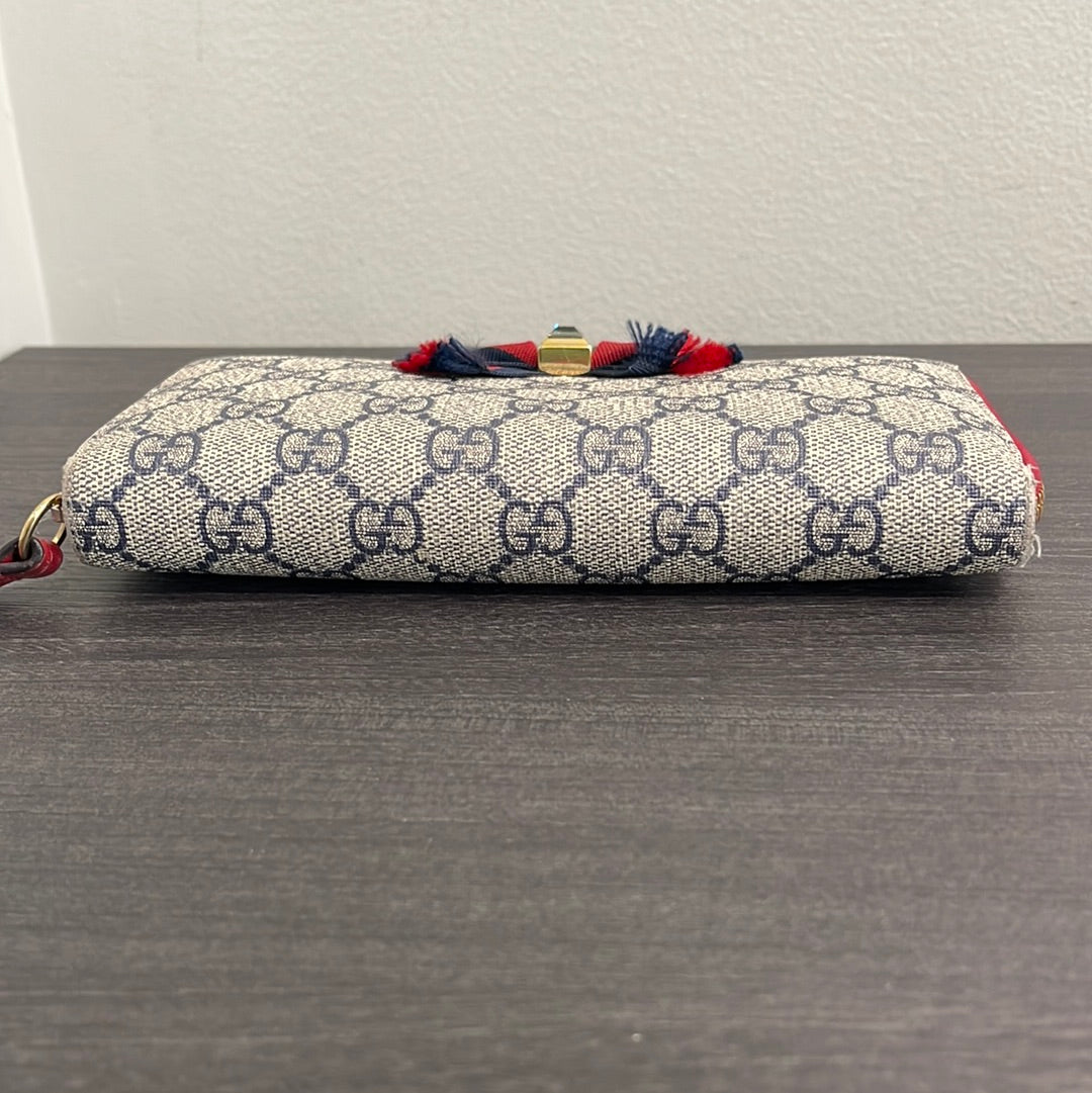SOLD! Gucci GG Canvas Wallet
