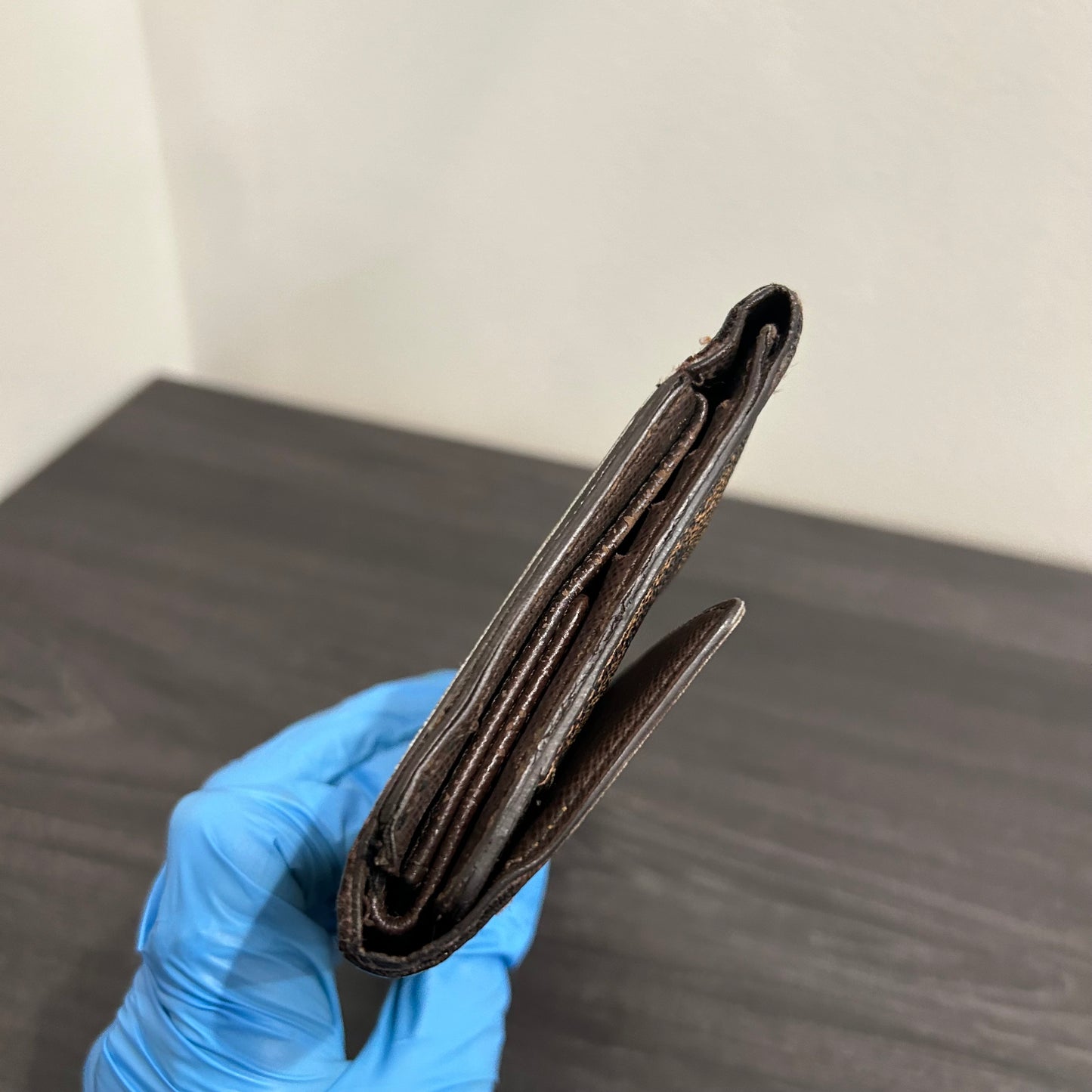 Louis Vuitton Set of 2 Wallets