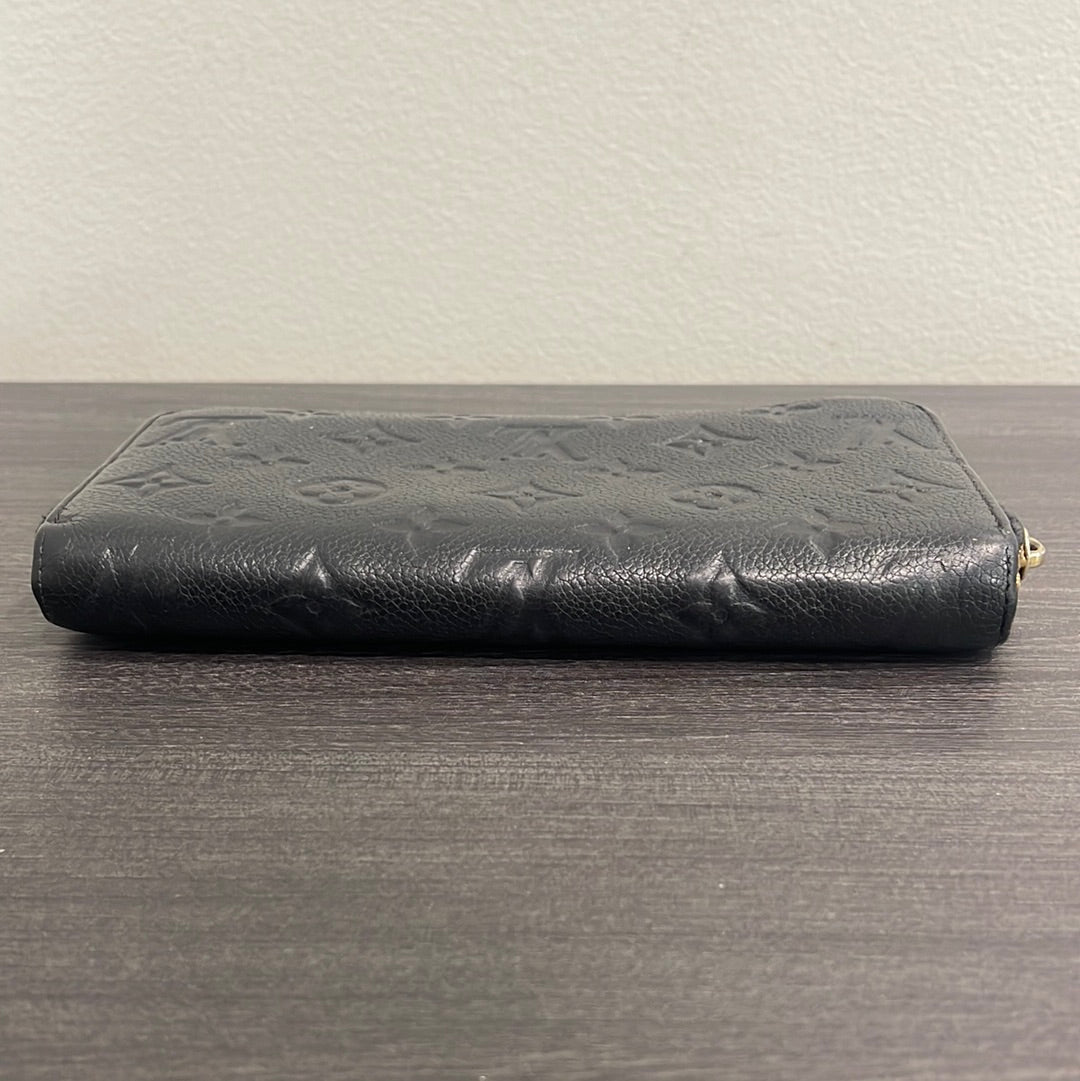 SOLD! Louis Vuitton Empreinte Zippy Wallet