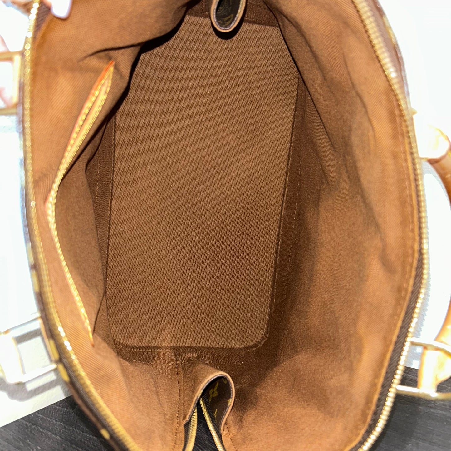 1059 LOUIS VUITTON Alma PM Set