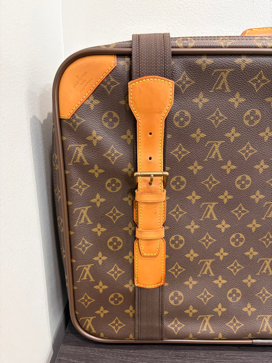 #3201 LOUIS VUITTON Monogram Satellite 53 Luggage