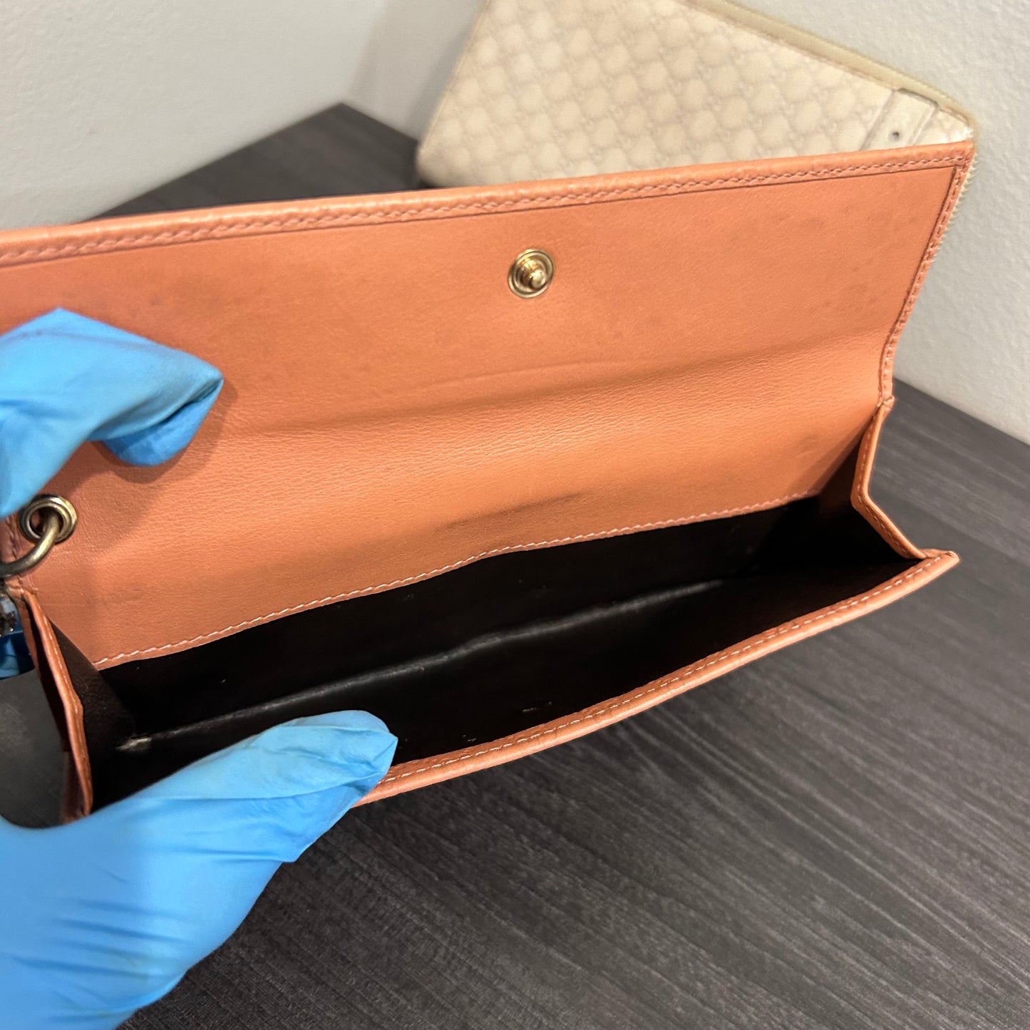 CLEARANCE Gucci Wallets Set of 2
