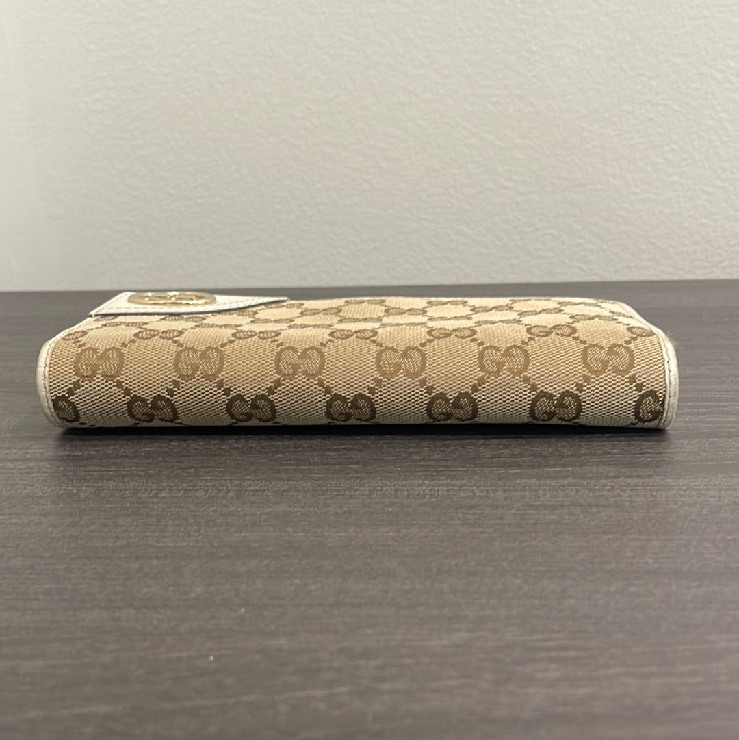 SOLD! Gucci GG Canvas Wallet
