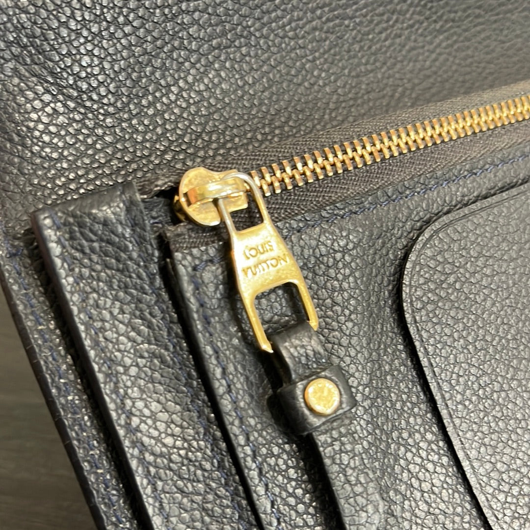 SOLD! Louis Vuitton Empreinte Wallet