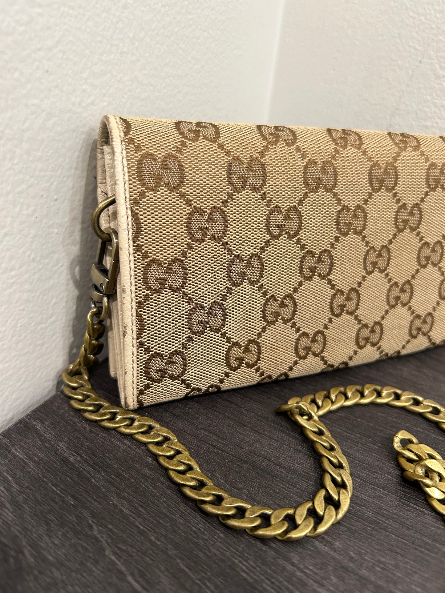 SOLD! Gucci GG Wallet on Chain