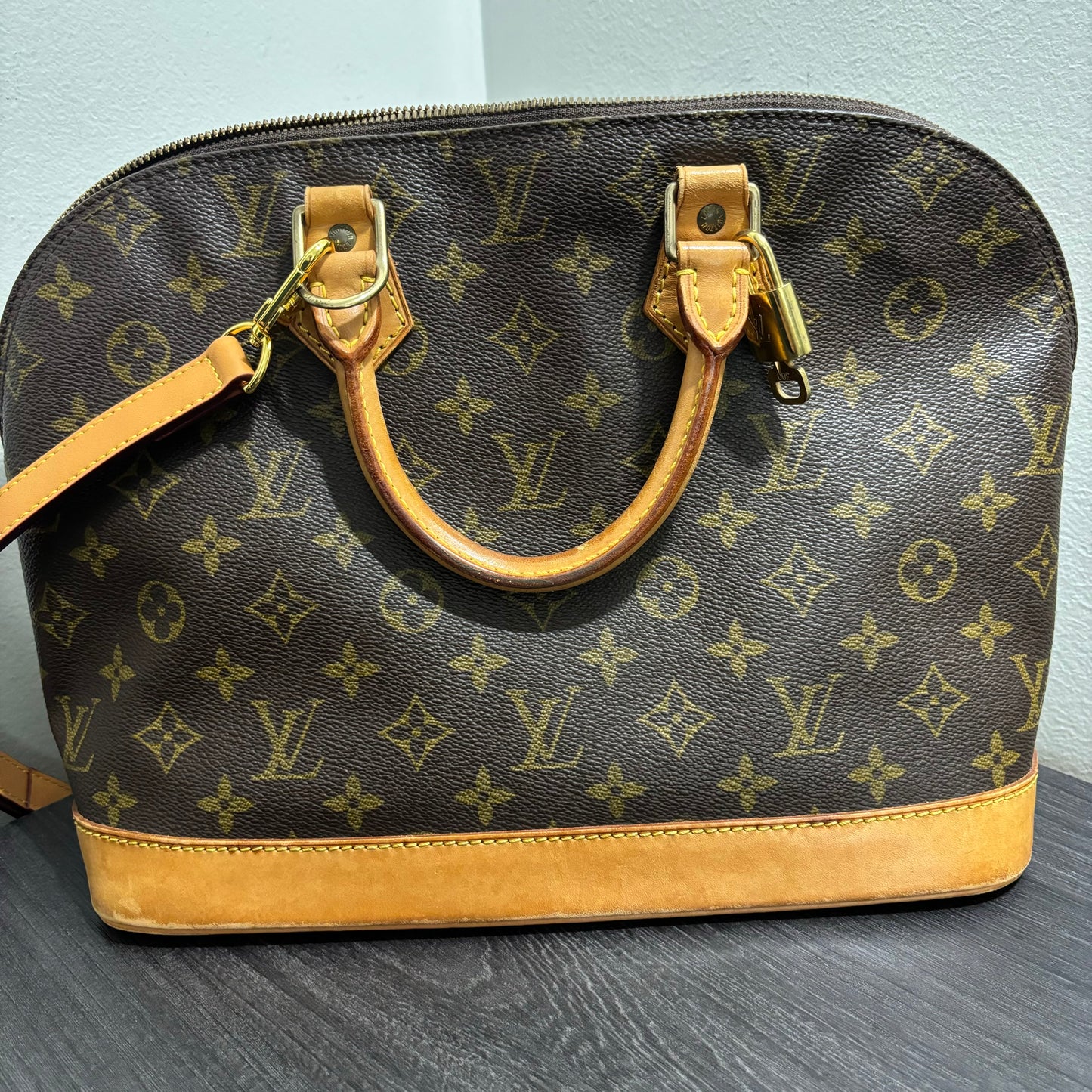 CLEARANCE #246 LOUIS VUITTON Alma
