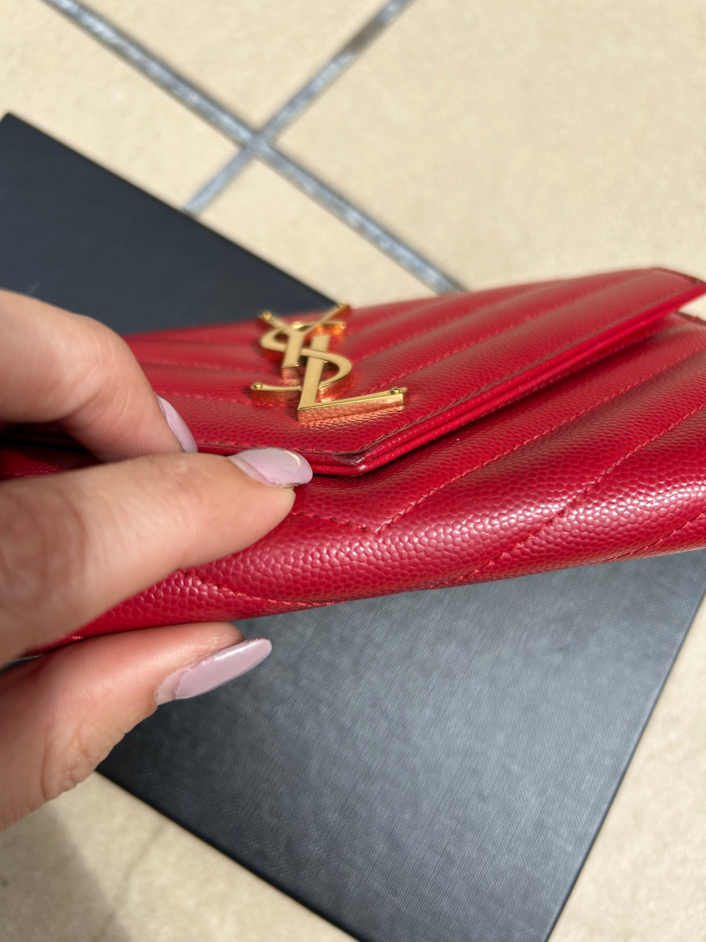 FRIDAY DEALš„ YSL Caviar Cassandra Wallet *Extra 50% Off for Subscribers*